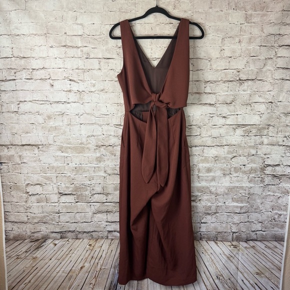 Wilfred Aritzia Size 4 Encoulement Jumpsuit Rust Brown Sleeveless Cropped V Neck - Picture 6 of 11